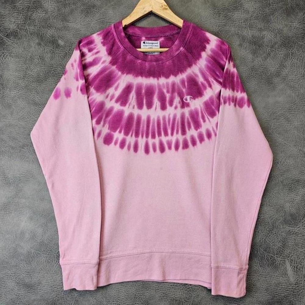 Champion pink and purple tie dye crewneck sweatshirt magenta ombre sweater